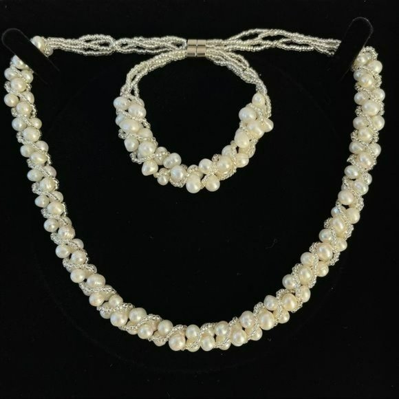 White Freshwater Pearls With Crystals Woven Thread Necklace Set Magnetic Clasp - Picture 7 of 8